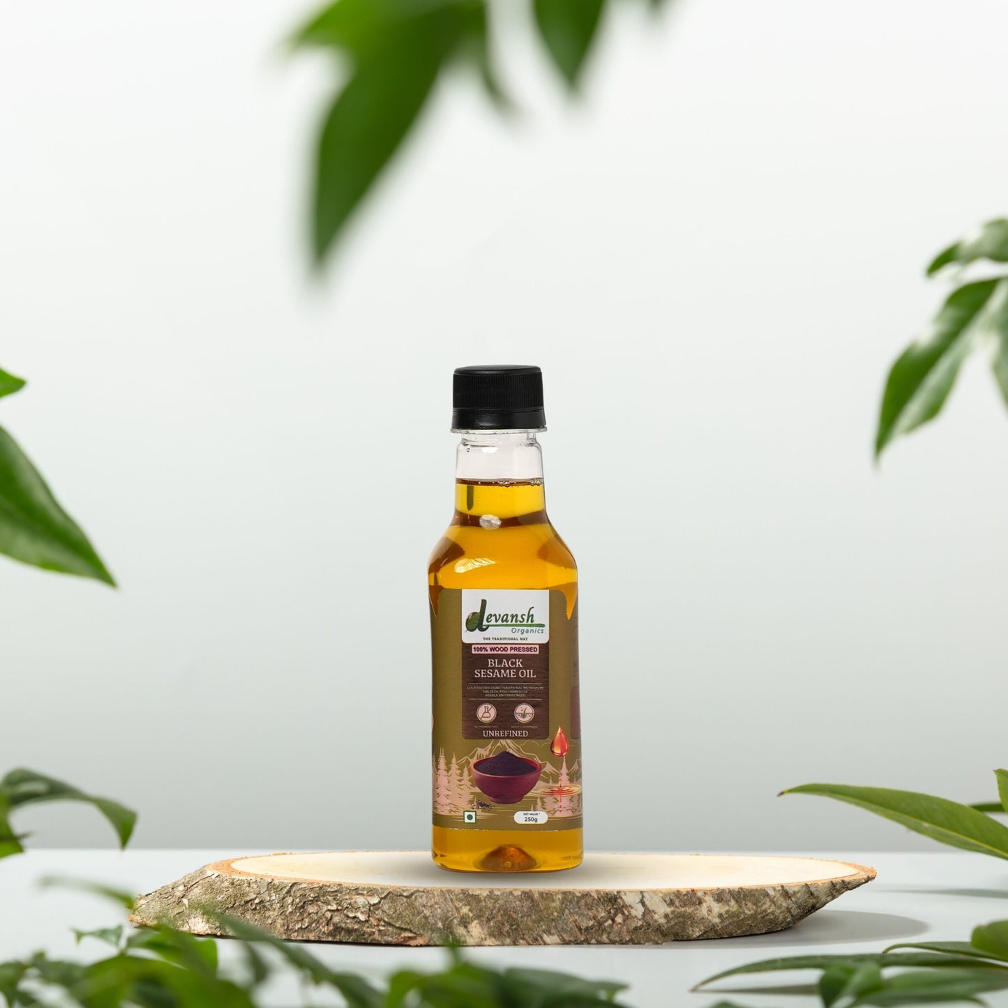 Devansh Organics Coconut and Groundnut Oil Kit – Cold-Pressed Coconut Oil and Wood-Pressed Groundnut Oil.